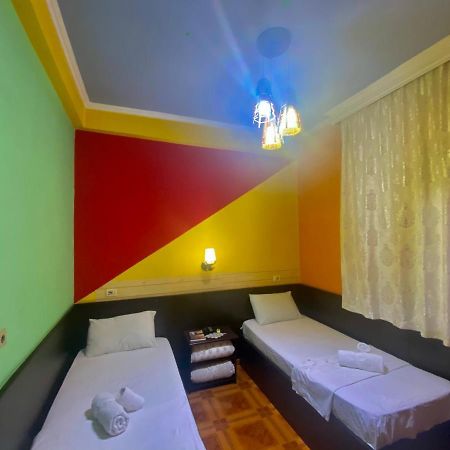 Hotel Rex تيرانا المظهر الخارجي الصورة