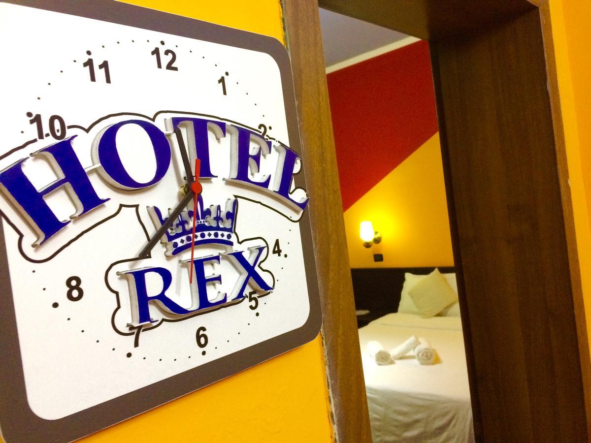 تيرانا Hotel Rex المظهر الخارجي الصورة